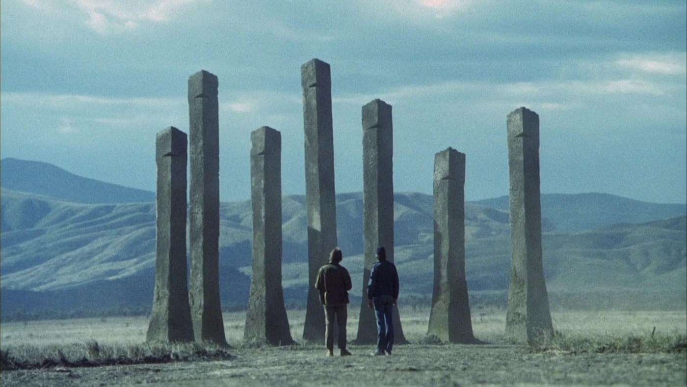 A scene from Phase IV, where the two scientists look at the structures created by the ants.